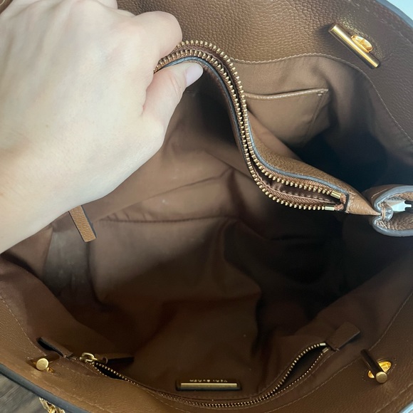 Large Camel and Gold Tory Burch Purse & Wallet - Picture 6 of 8